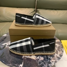 Burberry Low Shoes